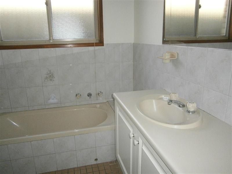 25 Insignia Avenue, Andrews Farm SA 5114