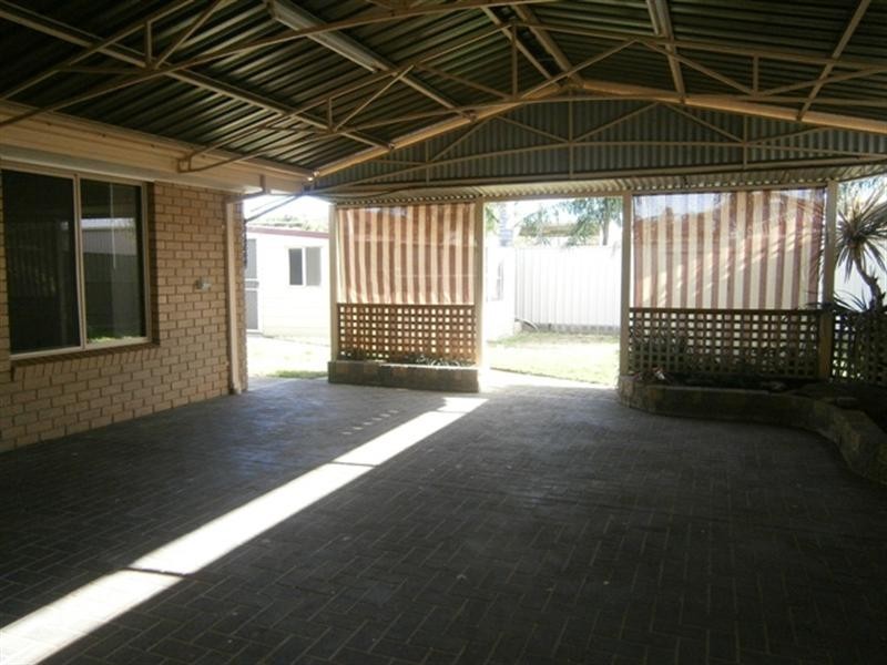 25 Insignia Avenue, Andrews Farm SA 5114