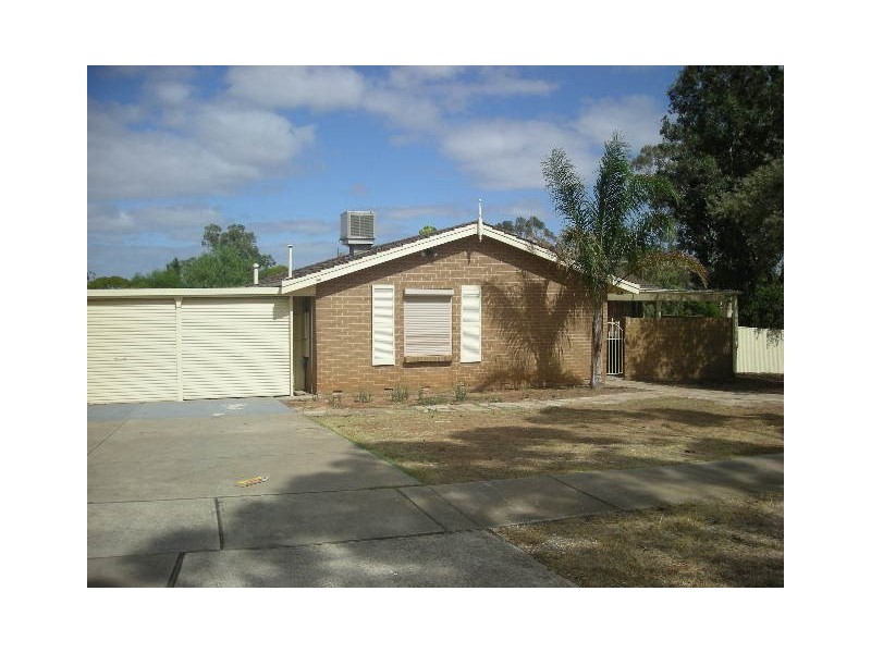 2 Inwood Road, Elizabeth East SA 5112