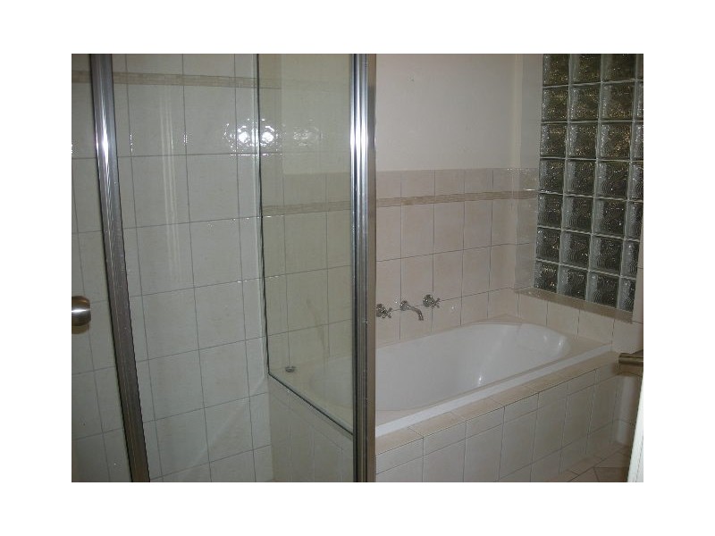 2 Inwood Road, Elizabeth East SA 5112