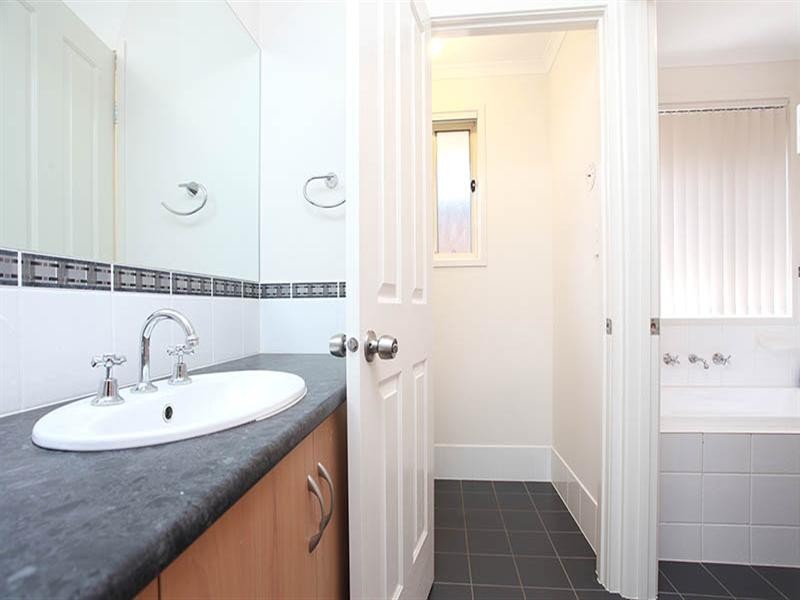 14 Oxford Drive, Andrews Farm SA 5114