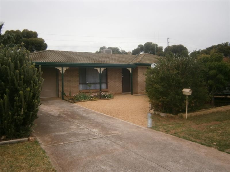 25 Carabeen Crescent, Andrews Farm SA 5114