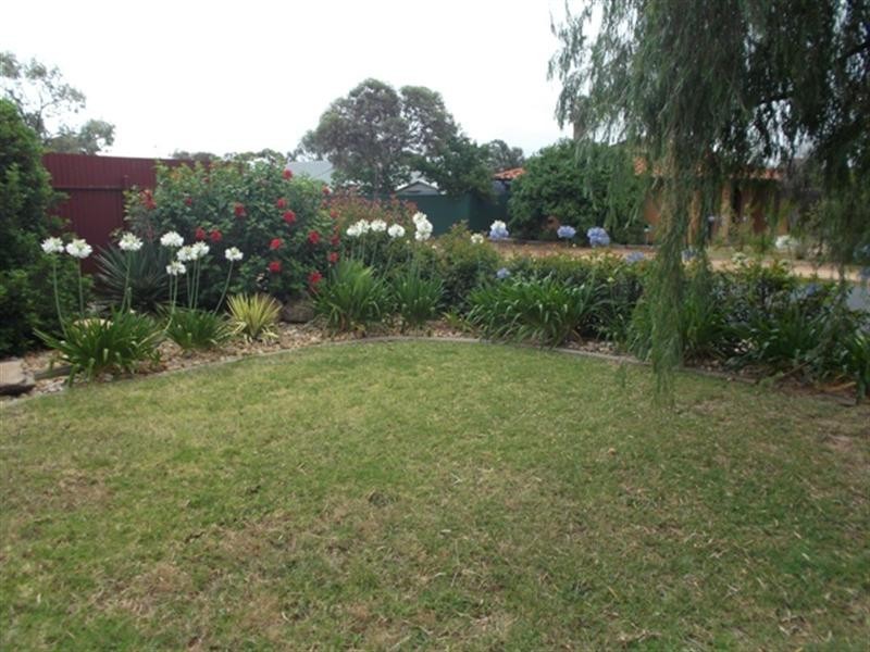 6 Fergusson Terrace, Evanston Gardens SA 5116
