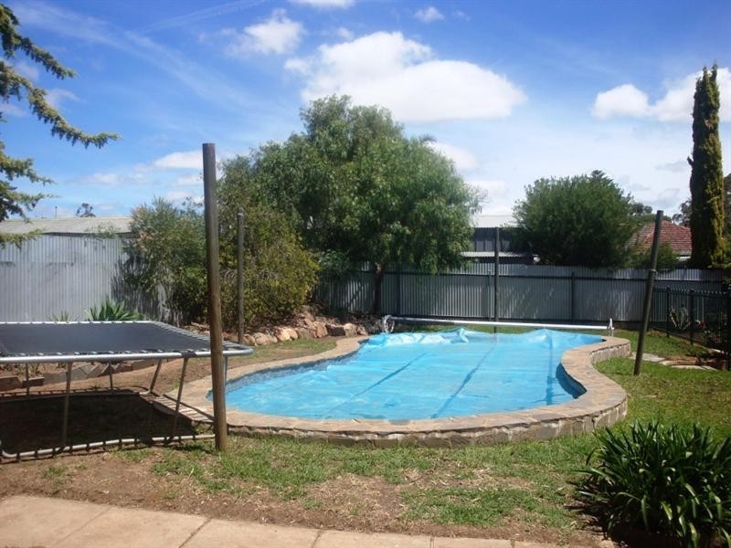 25 Spruance, Elizabeth East SA 5112