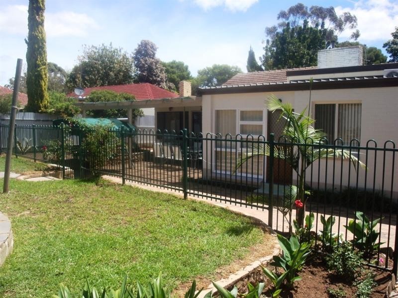 25 Spruance, Elizabeth East SA 5112