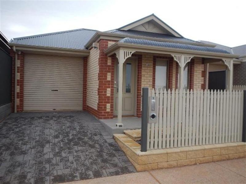 8 Redwood Avenue, Blakeview SA 5114