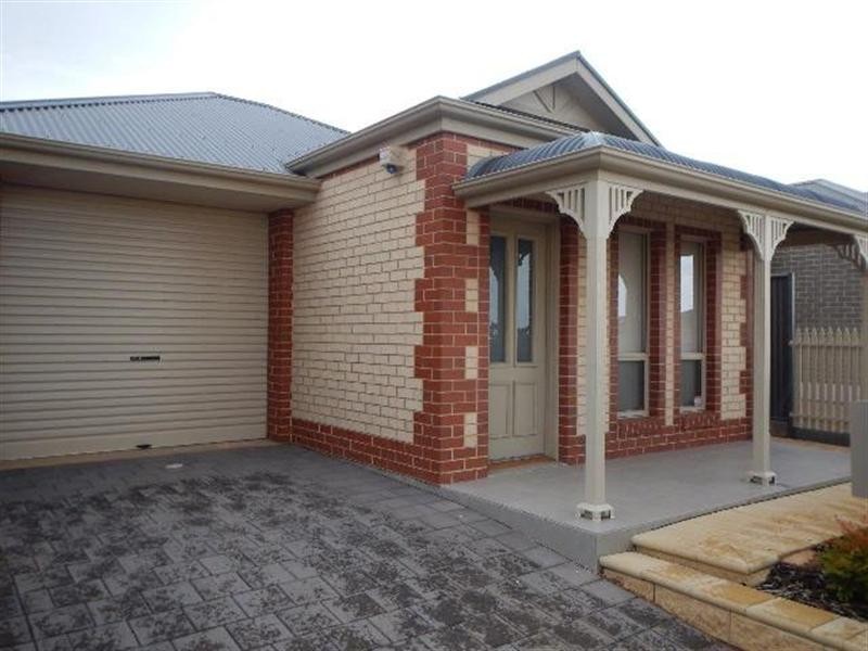 8 Redwood Avenue, Blakeview SA 5114
