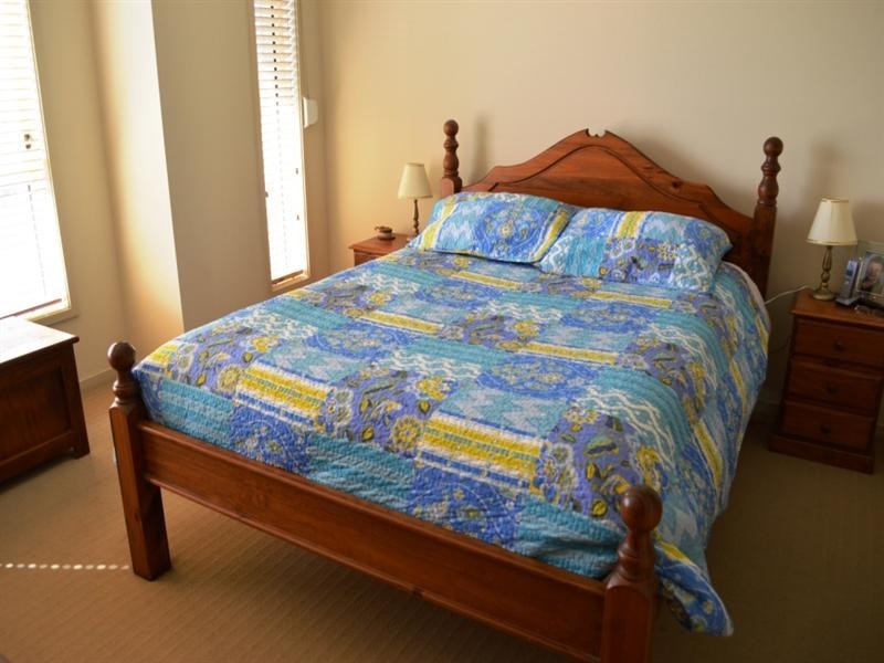 27 Arcadia Drive, Smithfield SA 5114