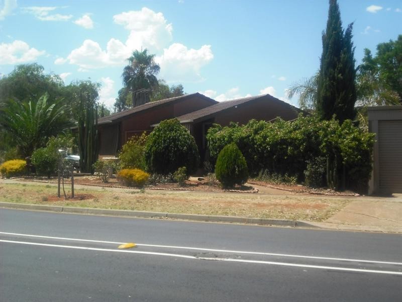 4 Maltarra Road, Munno Para SA 5115