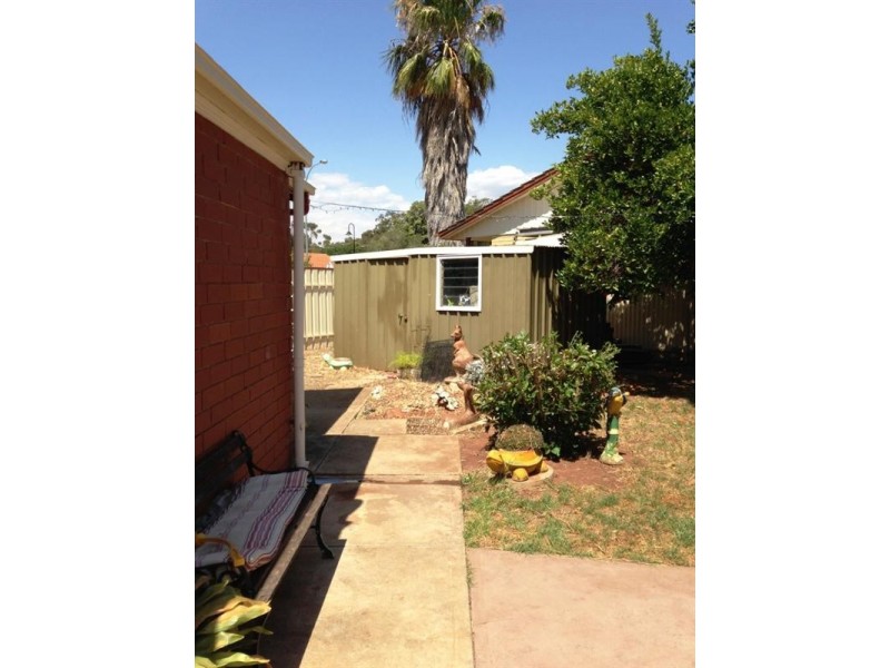 4 Maltarra Road, Munno Para SA 5115