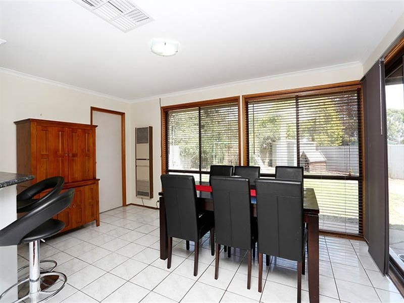 24 Trevalsa Court, Salisbury Heights SA 5109