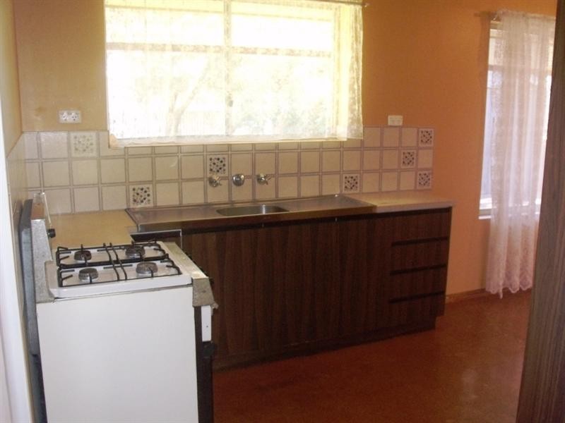8 Rustic Grove, Andrews Farm SA 5114
