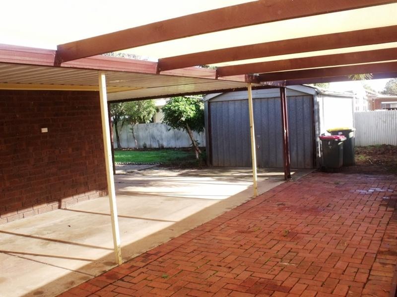 8 Rustic Grove, Andrews Farm SA 5114