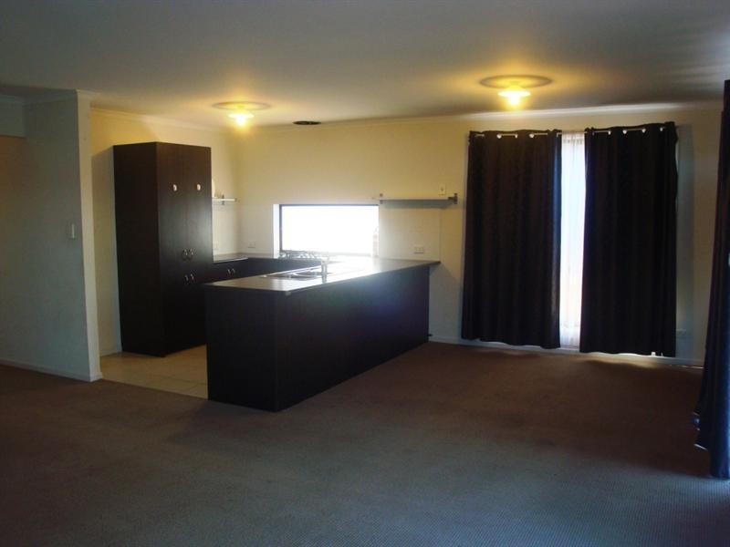 24 Mendota Avenue, Andrews Farm SA 5114