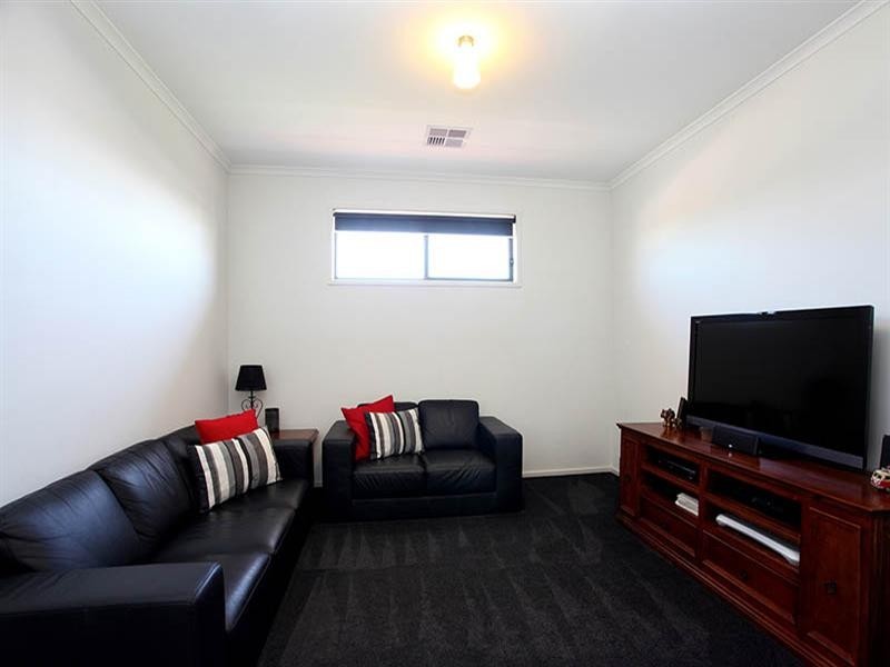 1 Kenton Place, Blakeview SA 5114