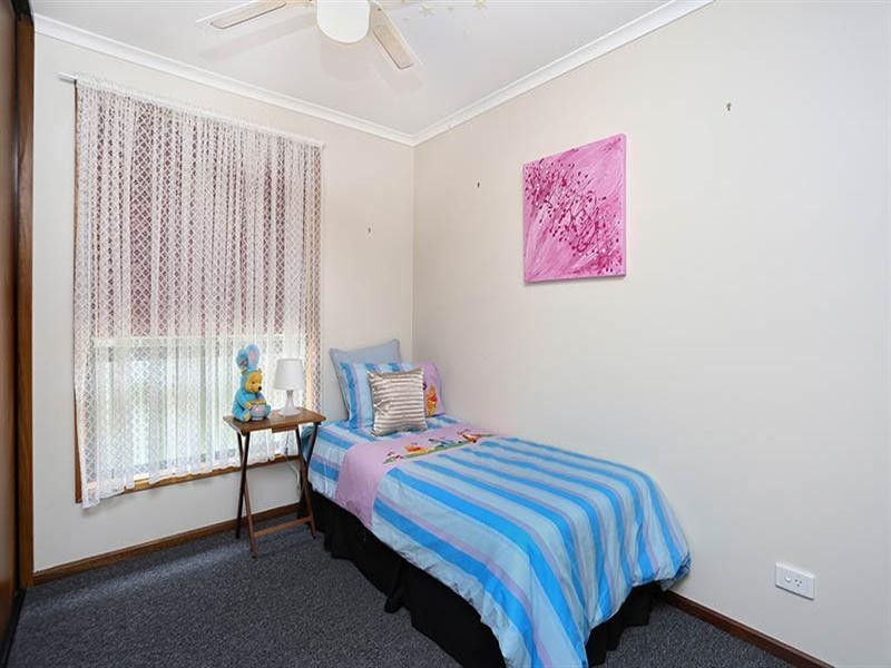 24 Lynton Court, Blakeview SA 5114