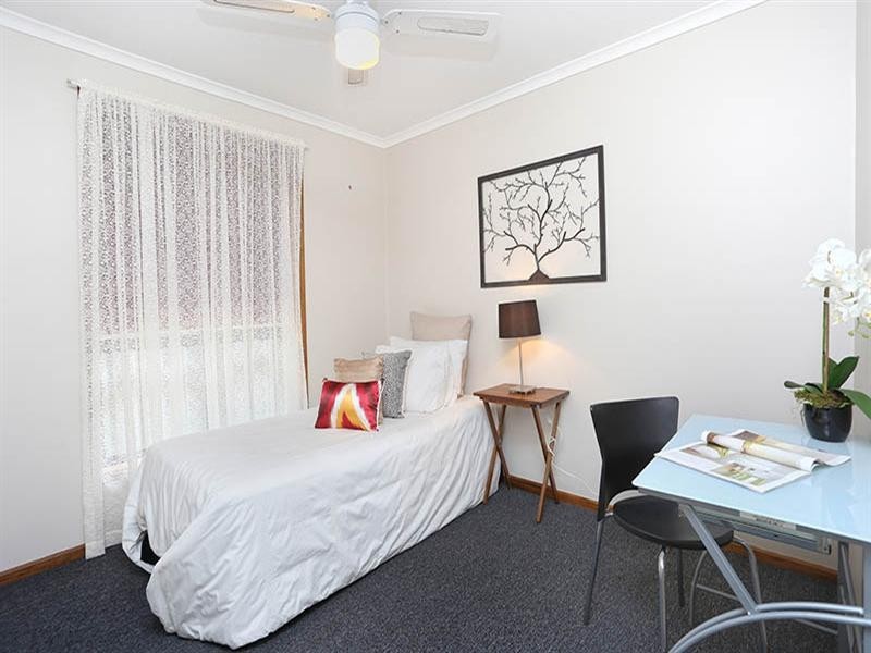 24 Lynton Court, Blakeview SA 5114