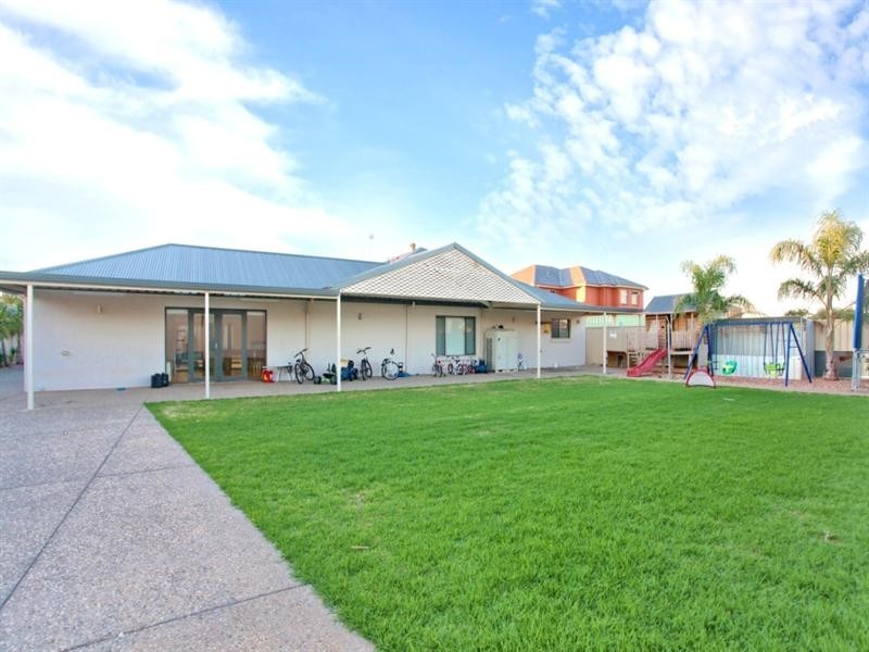 12 Glenfield Circuit, Angle Vale SA 5117