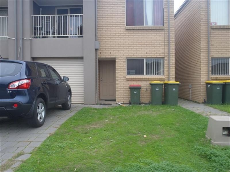 8 Warwick Court, Paralowie SA 5108