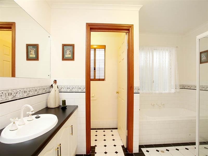 22 Castle Court, Blakeview SA 5114