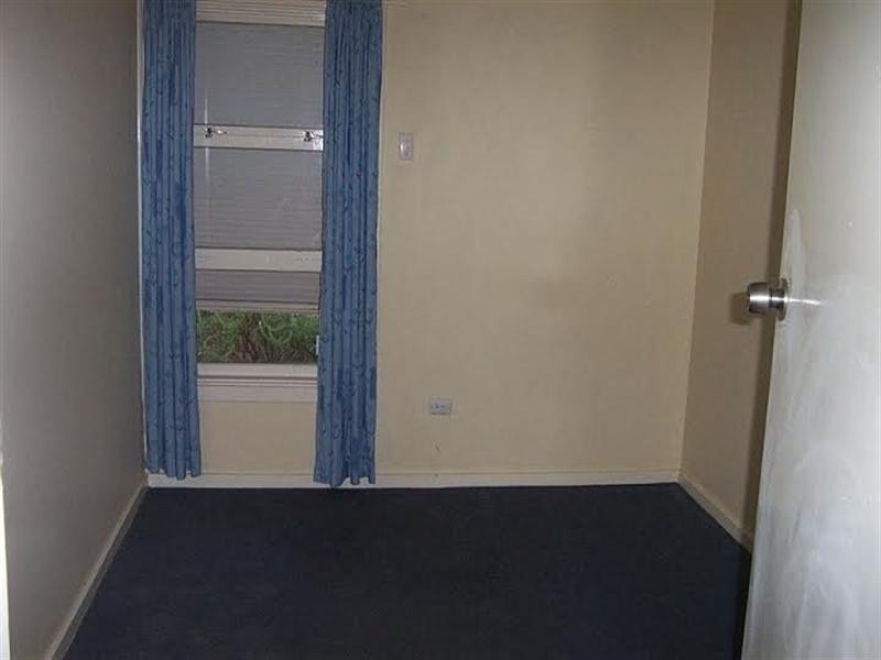 28 Barker Crescent, Smithfield Plains SA 5114