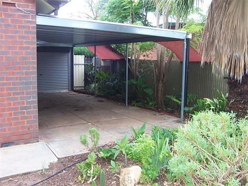 28 Barker Crescent, Smithfield Plains SA 5114