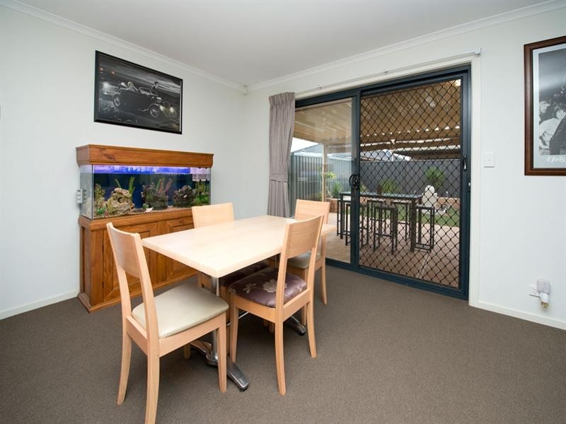 6 Semillon Crescent, Andrews Farm SA 5114