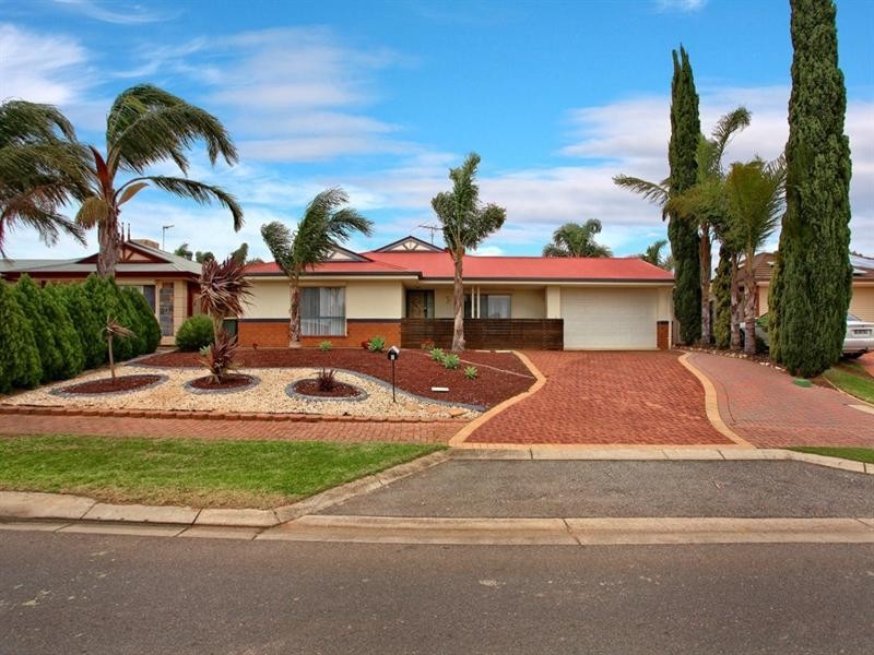 8 Kingate Boulevard, Blakeview SA 5114