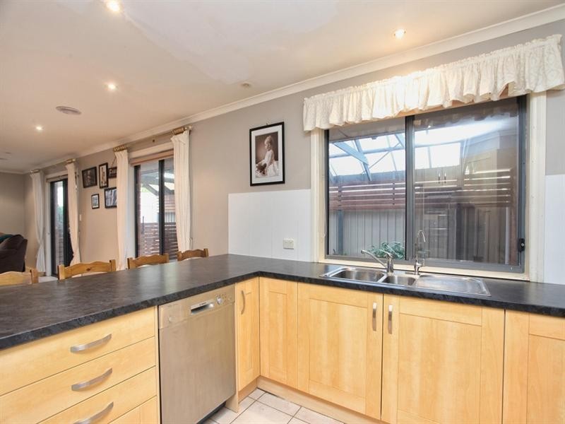8 Kingate Boulevard, Blakeview SA 5114