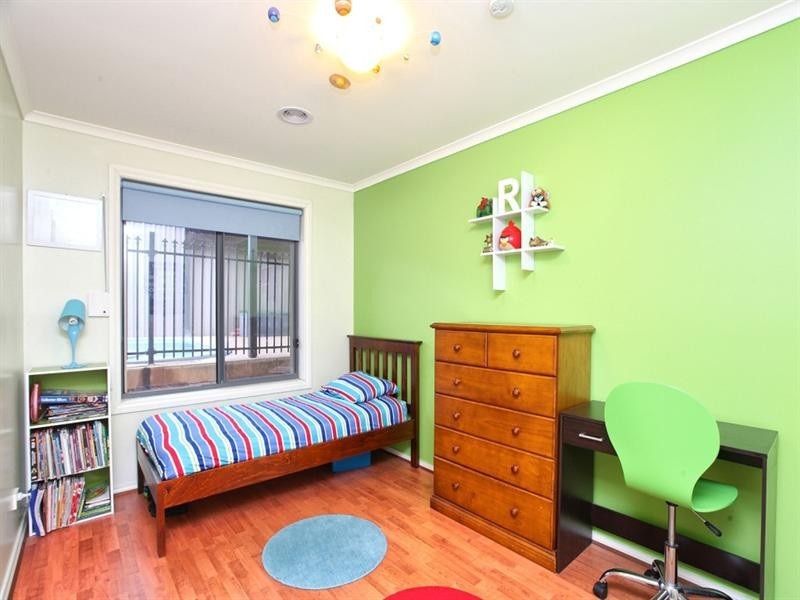 8 Kingate Boulevard, Blakeview SA 5114
