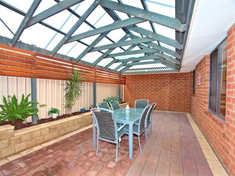 8 Kingate Boulevard, Blakeview SA 5114