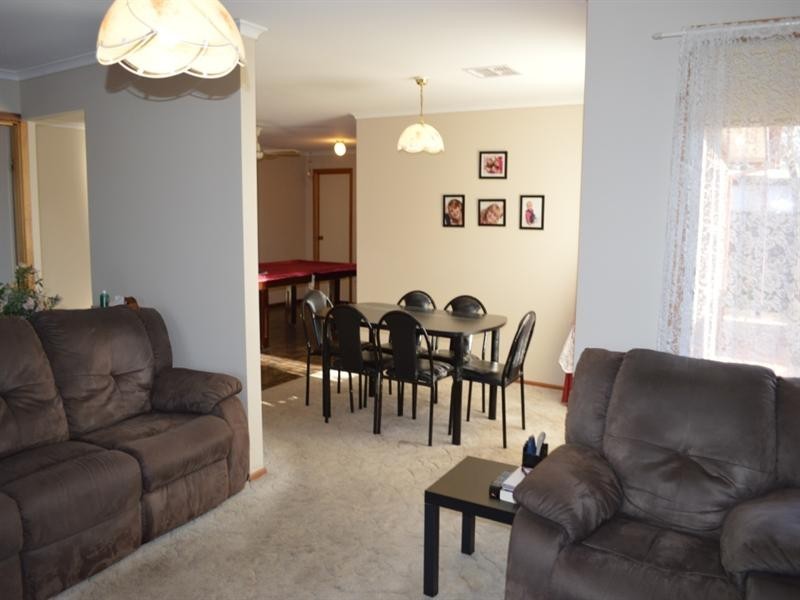 2 Rosebud Place, Blakeview SA 5114