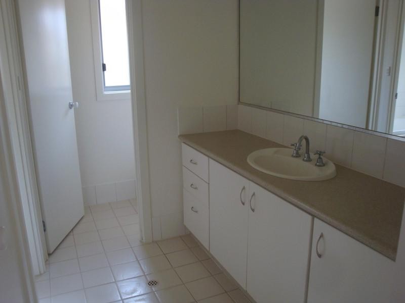 8 Veronica Drive, Burton SA 5110