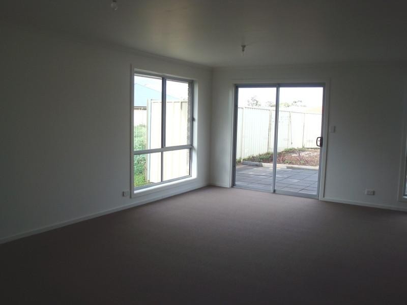 8 Veronica Drive, Burton SA 5110