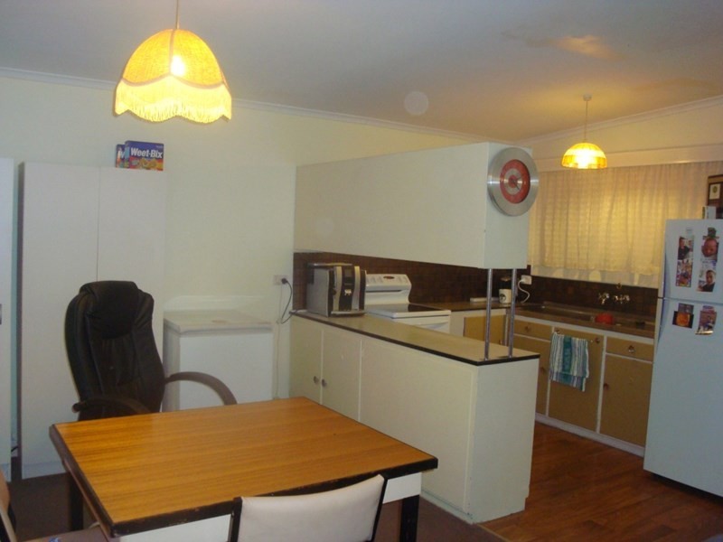 18 Thornton Street, Elizabeth East SA 5112