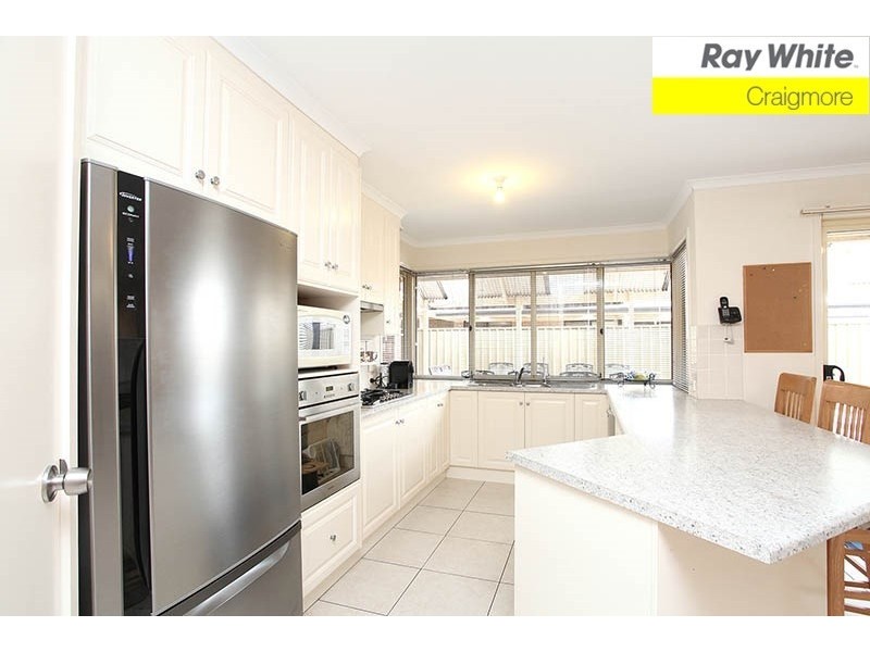 7 Rugby Close, Andrews Farm SA 5114