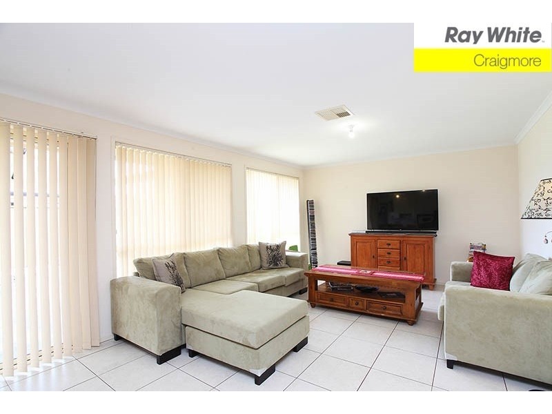 7 Rugby Close, Andrews Farm SA 5114