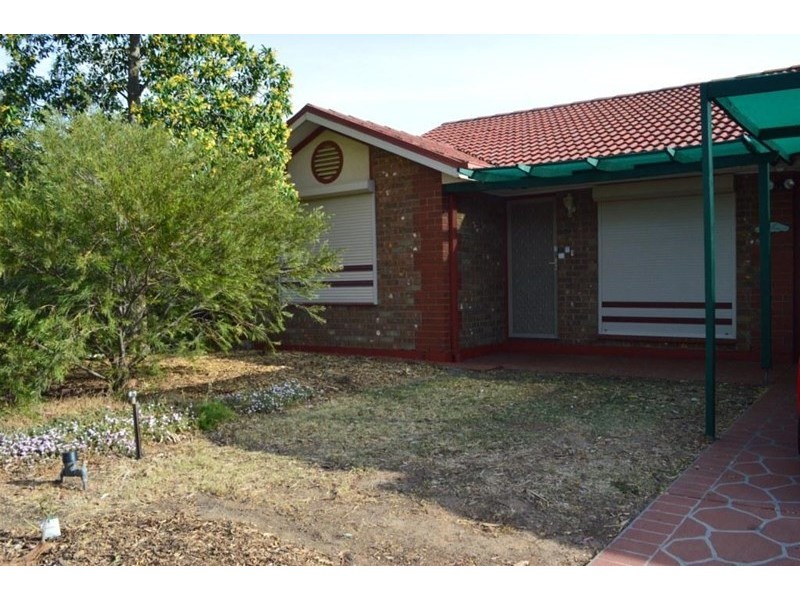 8 Newland Court, Blakeview SA 5114