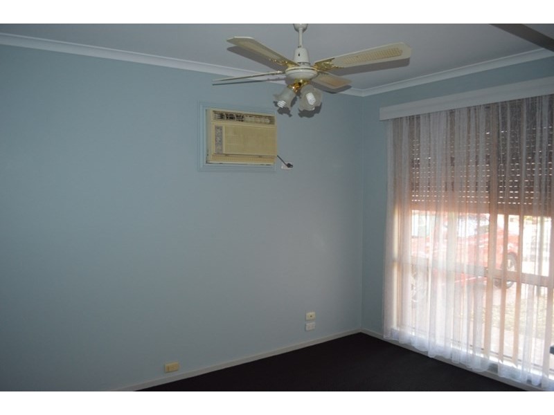 8 Newland Court, Blakeview SA 5114