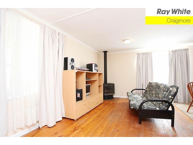 8 Maltarra Road, Munno Para SA 5115