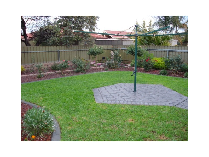 32 Roseworthy Drive, Andrews Farm SA 5114