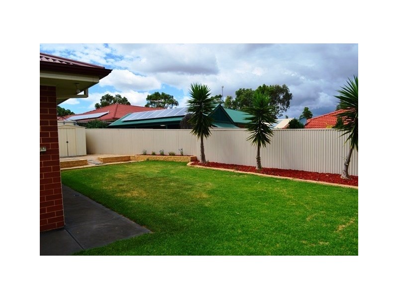 16 Lancelot Street, Blakeview SA 5114