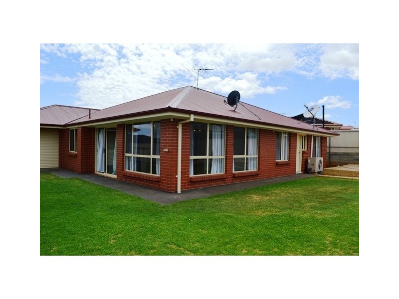 16 Lancelot Street, Blakeview SA 5114