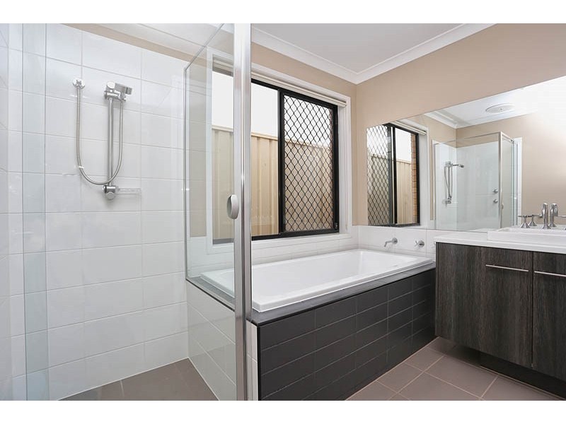 13 Nybo Court, Munno Para West SA 5115