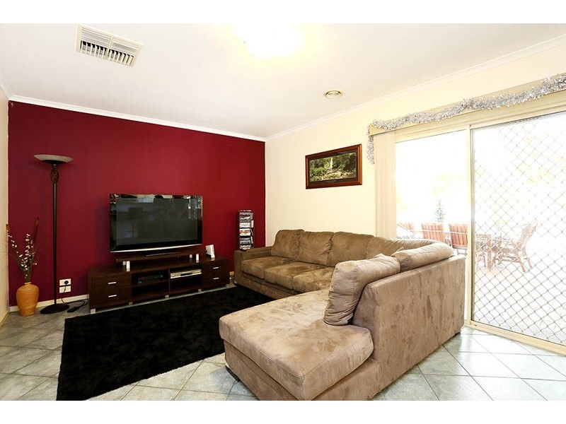 5 Whitelaws Court, Angle Vale SA 5117