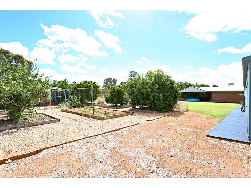 5 Whitelaws Court, Angle Vale SA 5117