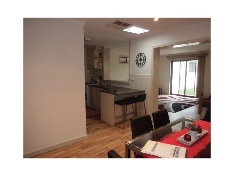 4 Oldham Avenue, Modbury Heights SA 5092