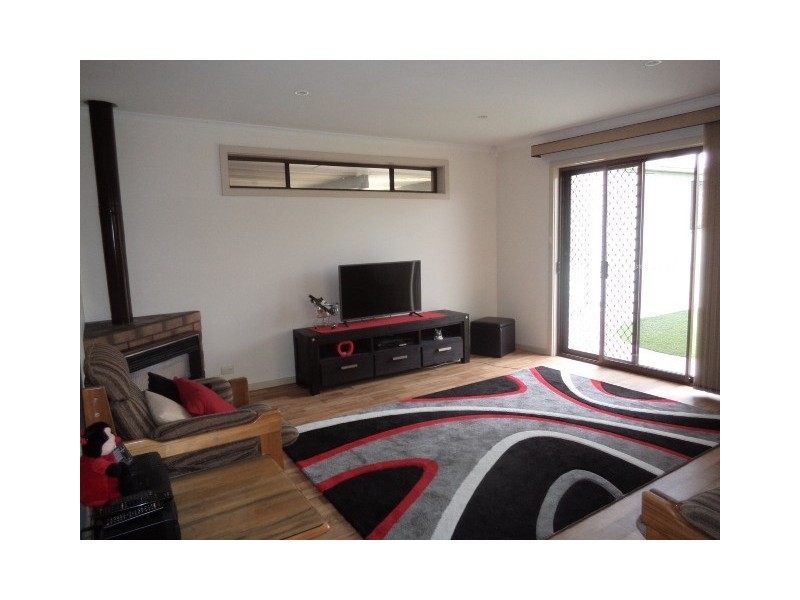 4 Oldham Avenue, Modbury Heights SA 5092