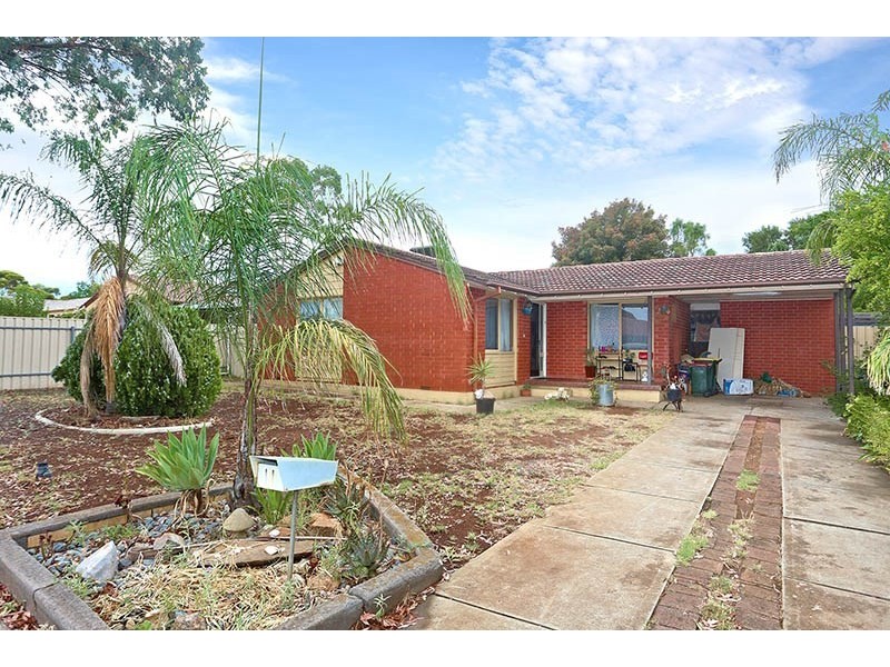 11 Lulama Crescent, Munno Para SA 5115