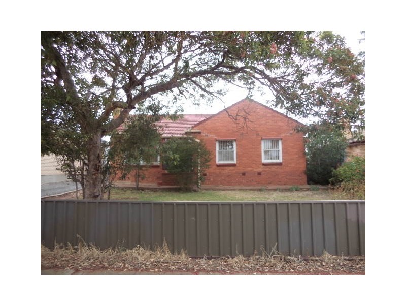 18 Midway Road, Elizabeth East SA 5112